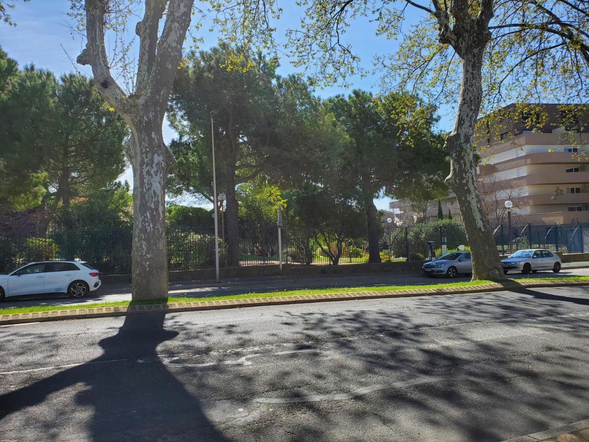 Le Grenier, Climatisation Terrasse Wi-Fi Netflix 15 Mn Coeur De Ville Beziers Exterior photo